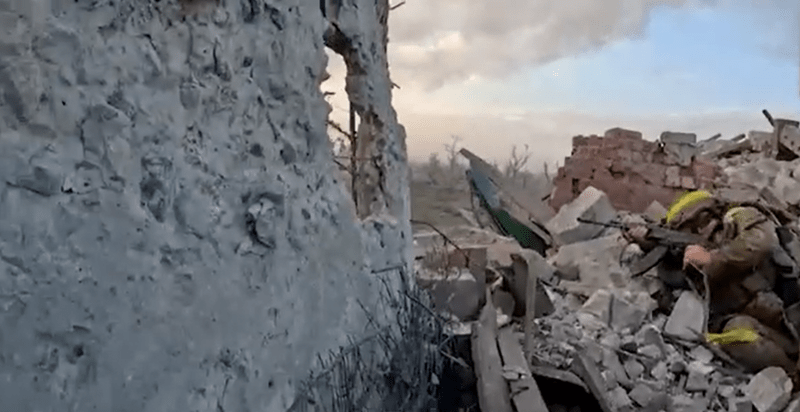 Ukrajinci zveřejnili záběry z tvrdých bojů u Bachmutu