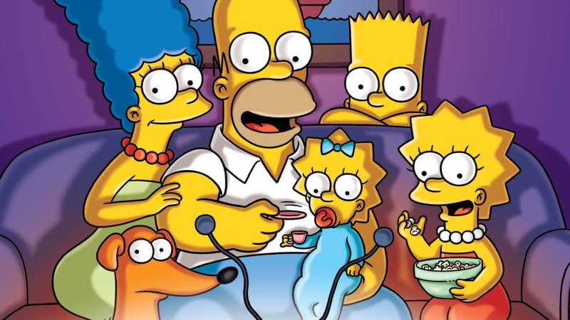 Seriál satiricky pojednává o životě americké střední třídy představované rodinkou Simpsonových.