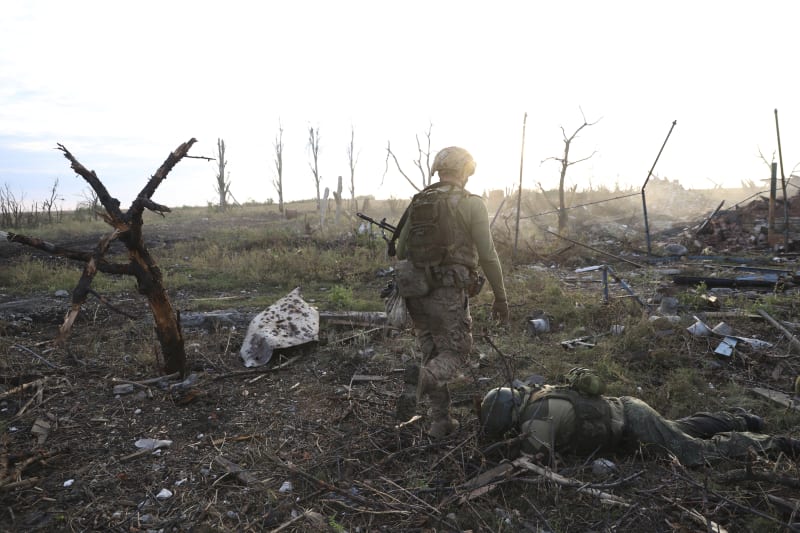 Ukrajinští vojáci z 3. útočné brigády během postupu na Andrijivku 
