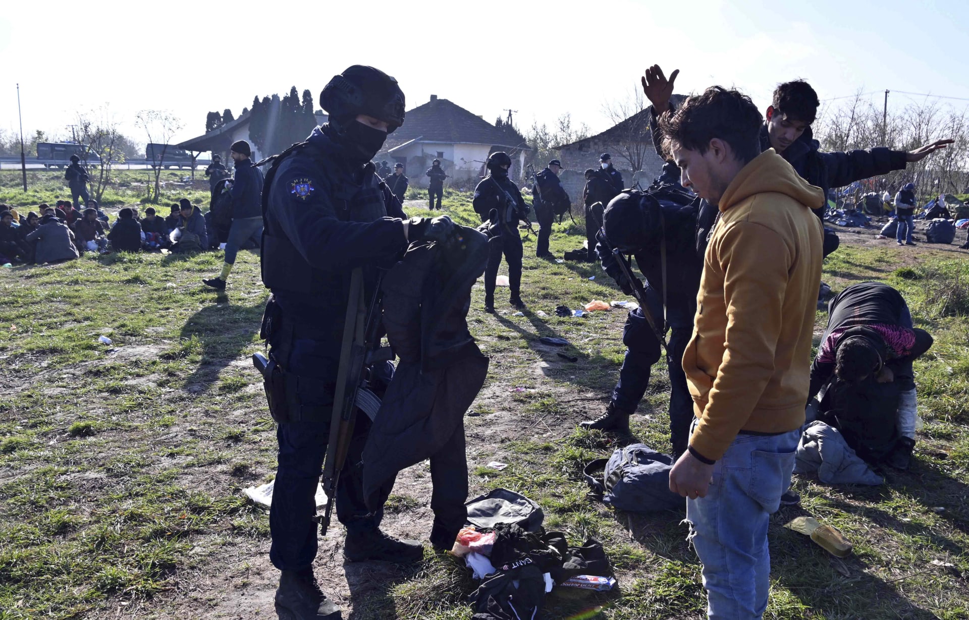 Srbská policie zadržela nelegální migranty u maďarských hranic.