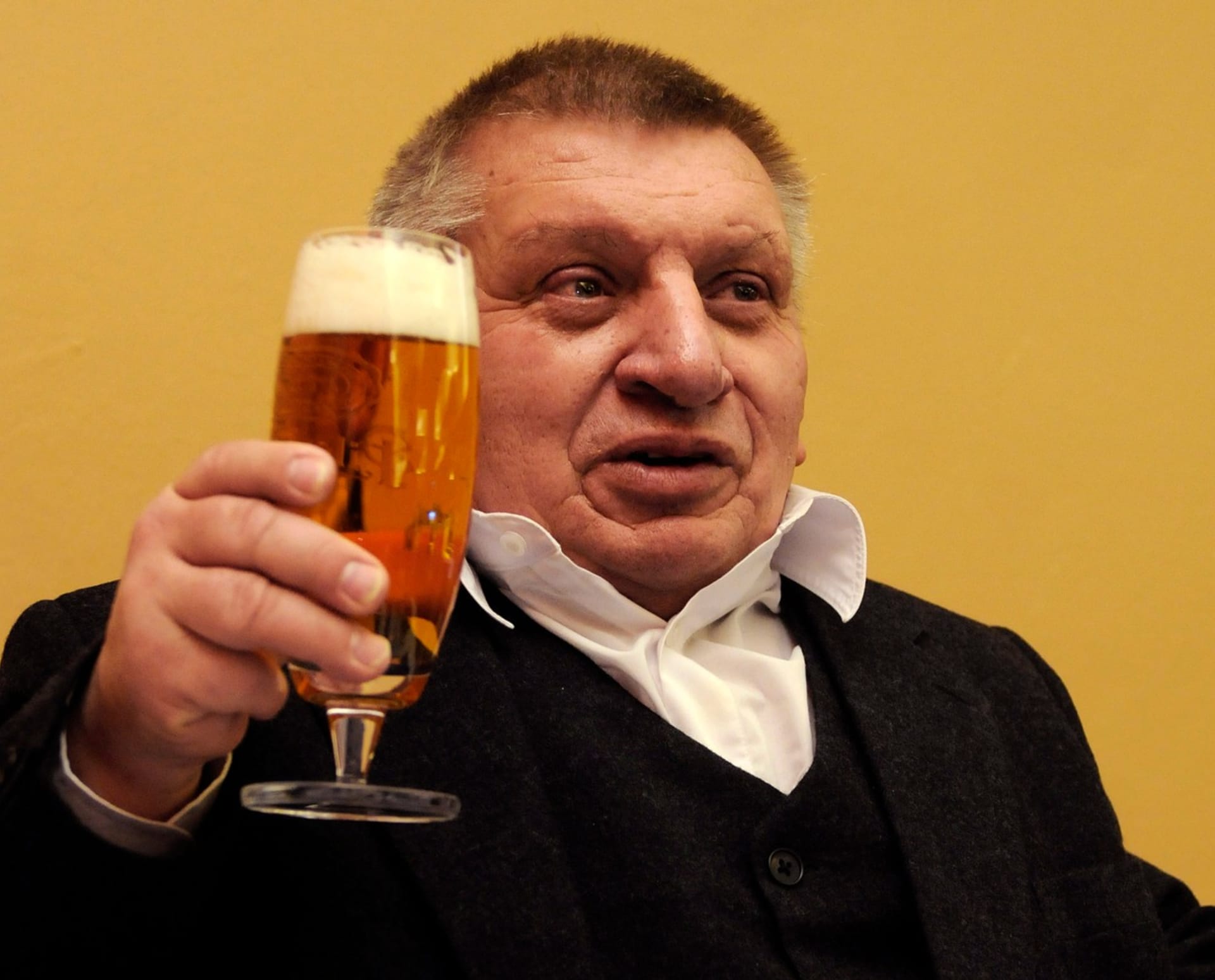 Jiří Krytinář pivem nikdy nepohrdl. 