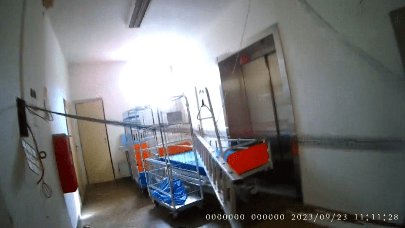  Vandal v Brně zdemoloval nemocnici.