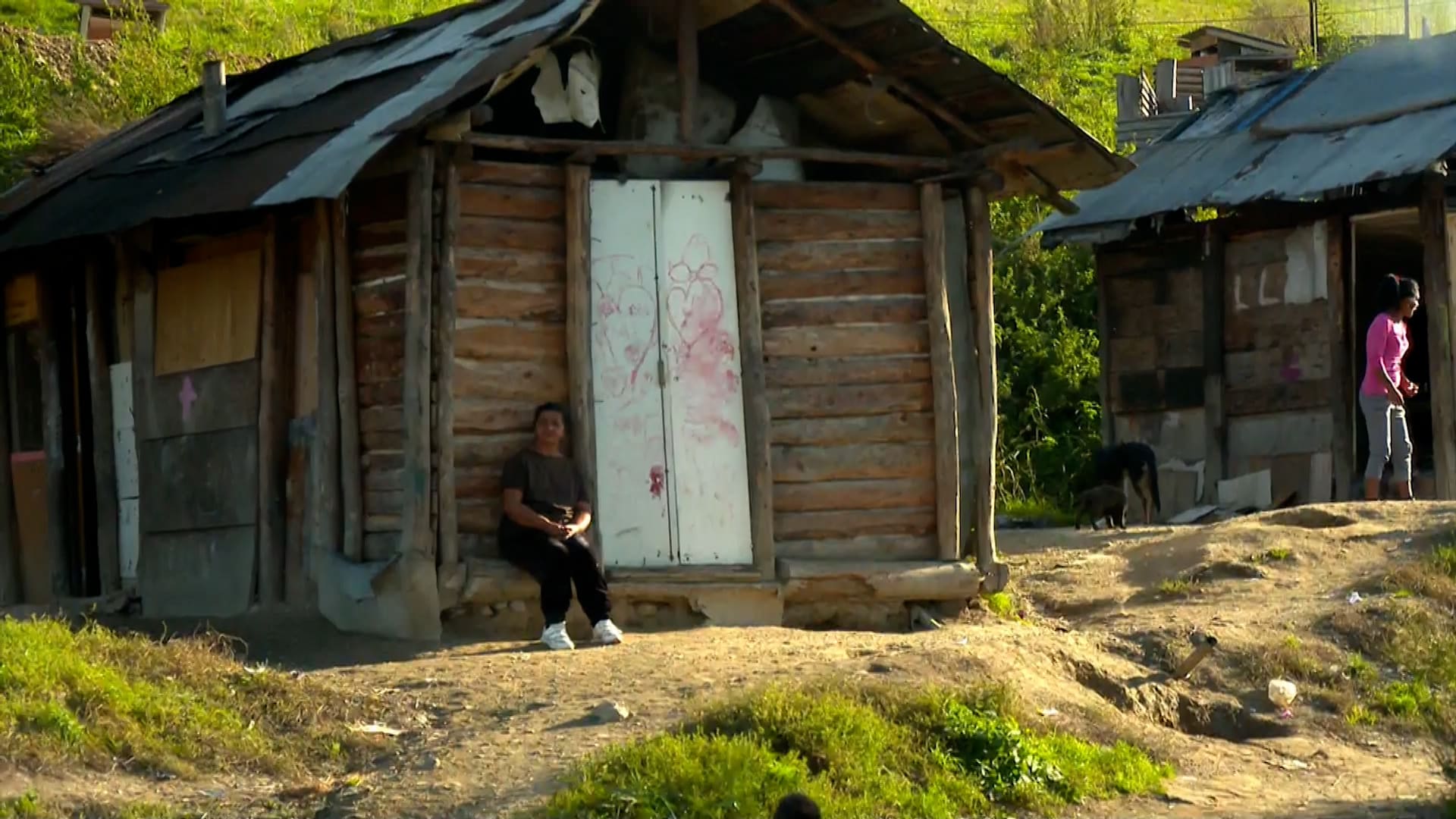 Romové v osadách na východním Slovensku se bojí nástupu radikálních stran.