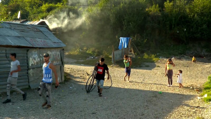 Slovensko: Romové v osadách se bojí nástupu radikálních stran. Jsou odhodláni přijít k volbám