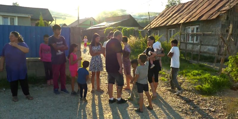 Romové v osadách na východním Slovensku se bojí nástupu radikálních stran.