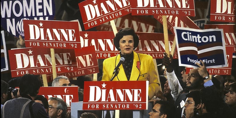 Demokratická senátorka Dianne Feinsteinová při volbách v roce 1992