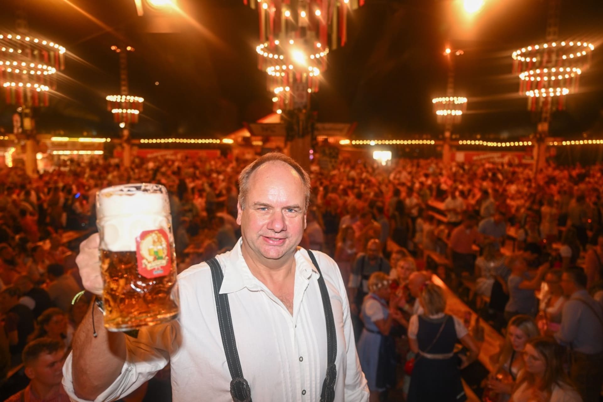 Dirk Hilbert na drážďanském Oktoberfestu