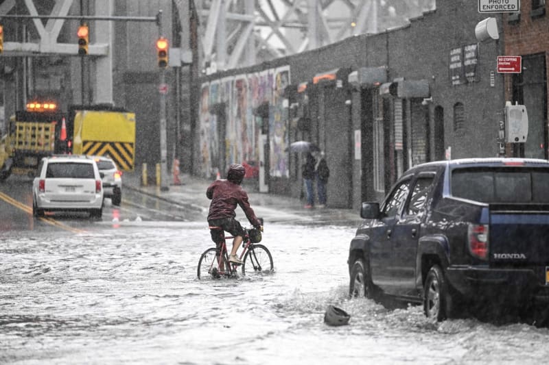 New York zasáhly extrémní záplavy.