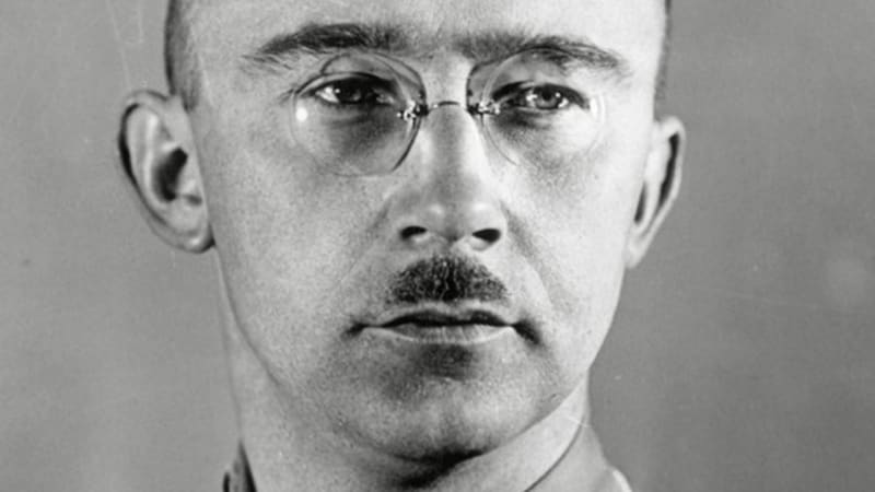 Himmlerův deník odhaluje zrůdné zápisky strůjce holocaustu. Před popravami šel na masáž