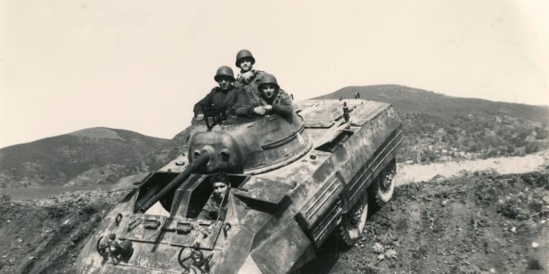 Účelem M8 bylo ničit německé tanky