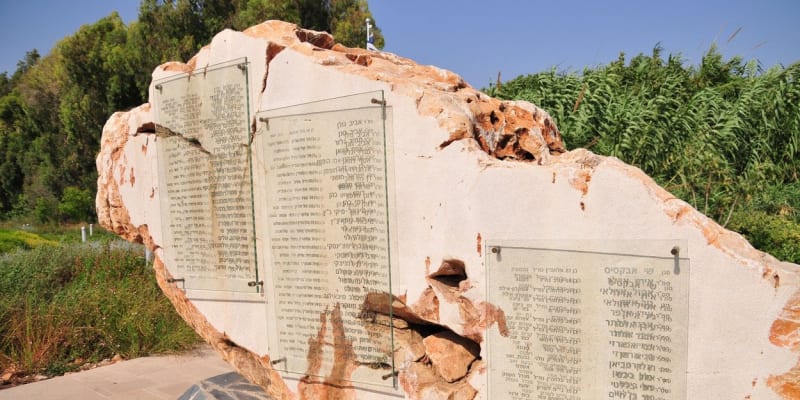 Památník 73 zesnulých vojáků