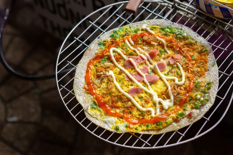 Bánh Tráng Nướng: Vietnamská streetfood pizza s rýžovým papírem