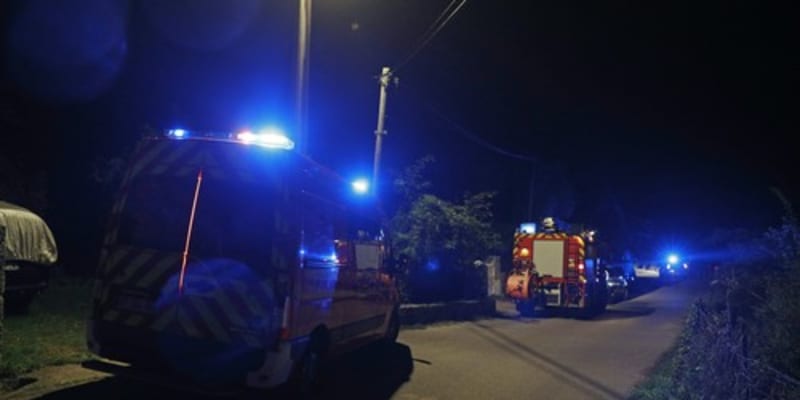 Na Korsice v noci vybuchlo 20 domů, útočili separatisté.