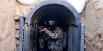 Hamás má americké zbraně z Afghánistánu. Rusko mu mělo poslat i arzenál z Ukrajiny