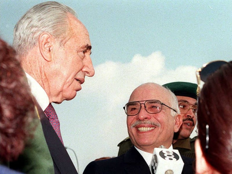 Šimon Peres a Husajn I.
