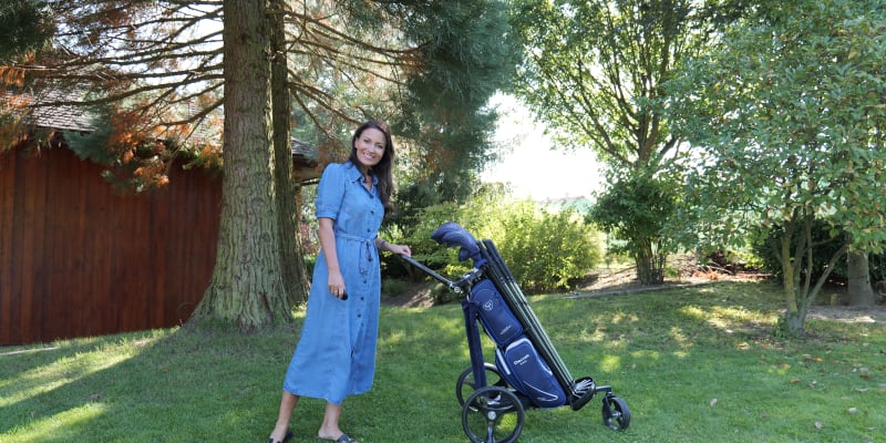 Vášní Gábiny Partyšové i jejího partnera je golf.