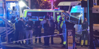 Okolnosti teroristického útoku v Bruselu: Policie držela vyděšené lidi na stadionu