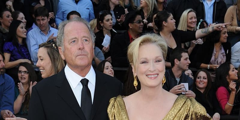Meryl Streepová se s Donem Gummerem brali po pětiměsíční známosti v roce 1978. V manželství se jim narodily čtyři děti.