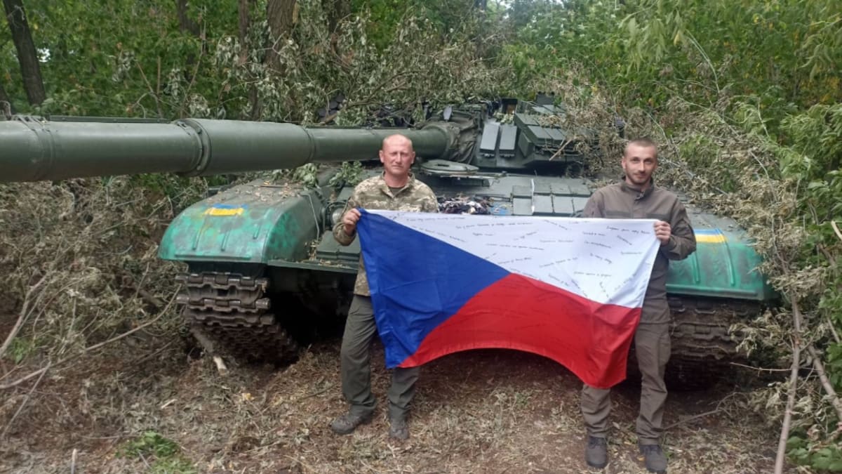 Český tank T-72 ve službách 128. zakarpatské útočné brigády