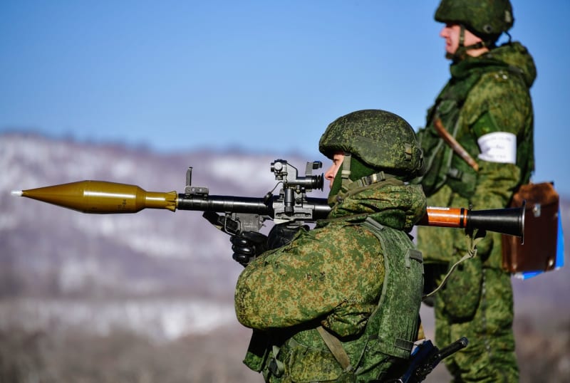 RPG-7 ve výzbroji ruské námořní pěchoty