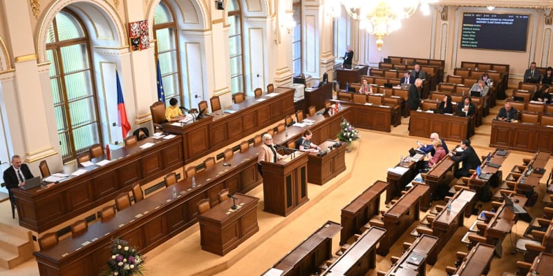Jednání Poslanecké sněmovny