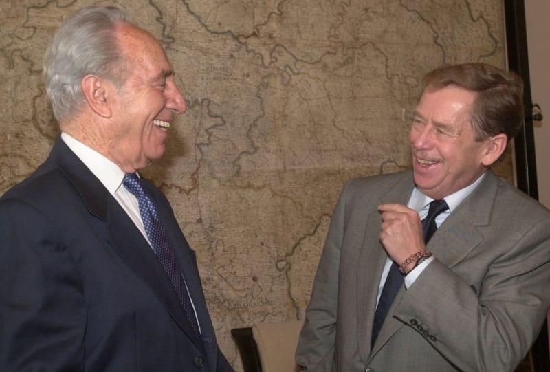 Bývalý prezident a premiér Izraele Šimon Peres a Václav Havel