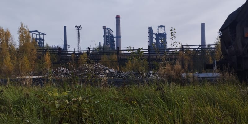 Ocelárny Liberty Ostrava, většina zaměstnanců ale fabrice pořád říká Nová huť. Práci v huti má aktuálně 6 tisíc lidí. Na snímku vysoké pece, poslední z nich byla odstavena 23. října 2023.
