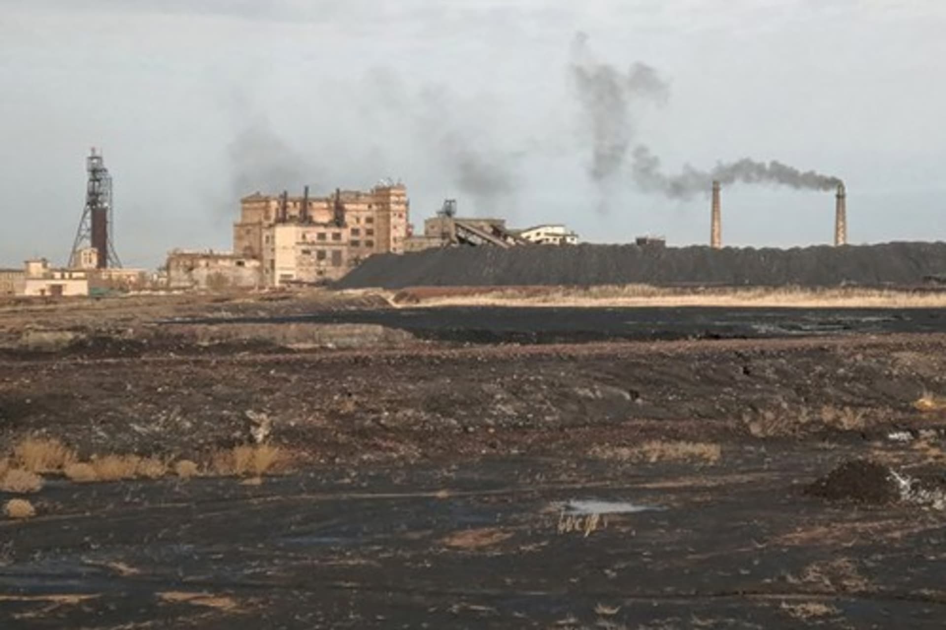 Společnost ArcelorMittal Temirtau vlastní v Kazachstánu 15 uhelných dolů a jeden zlatý důl