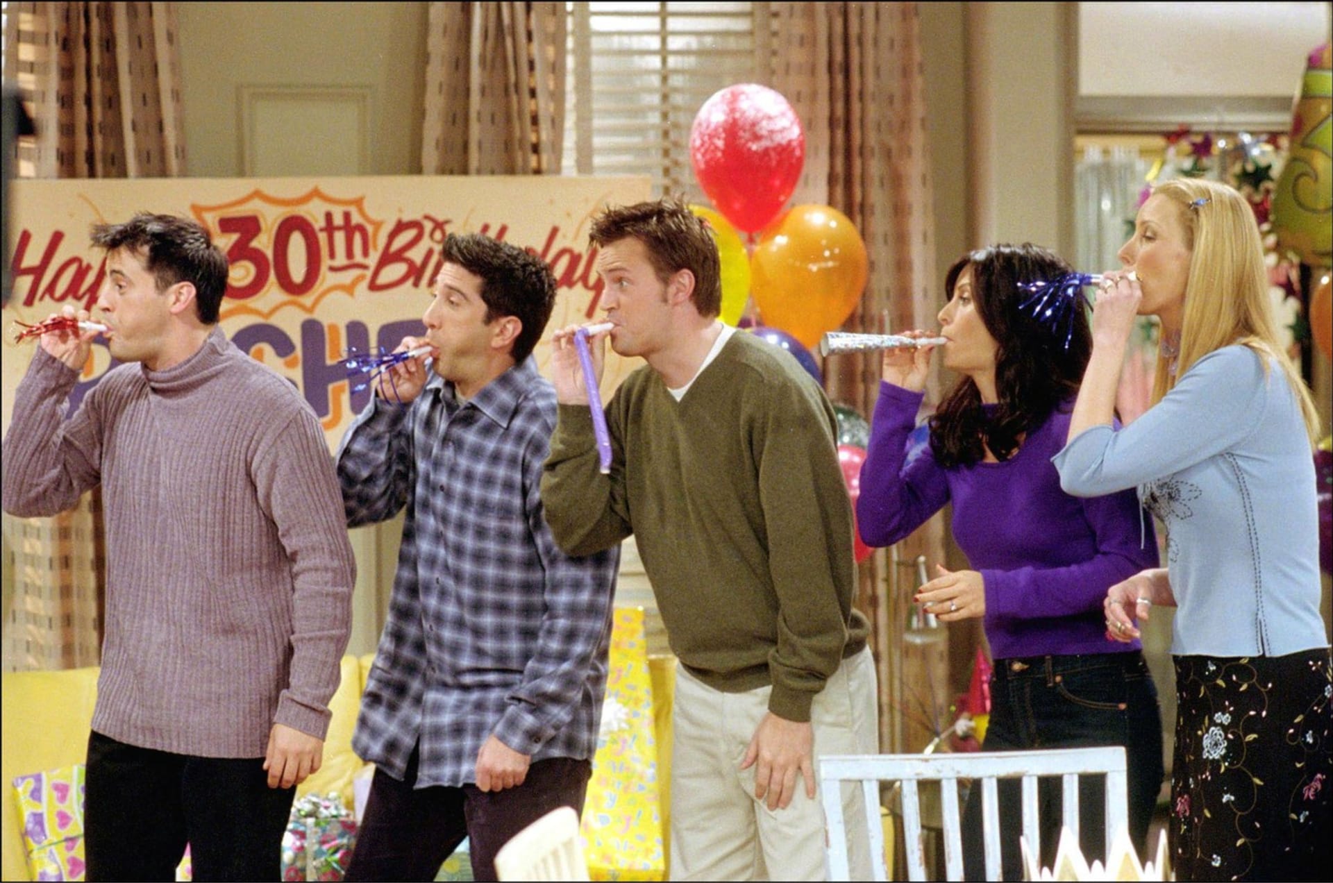 Pětice postav v seriálu přátelé, Chandler uprostřed