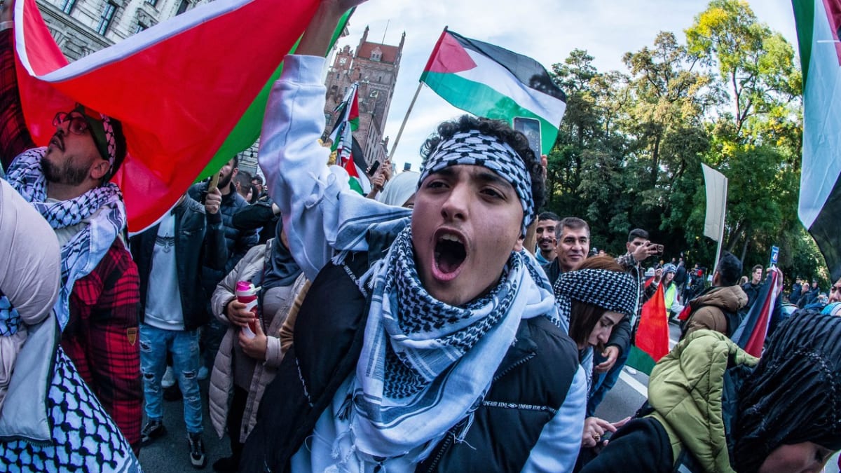 V Mnichově demonstrovali i extrémisté a zastánci Hamásu.