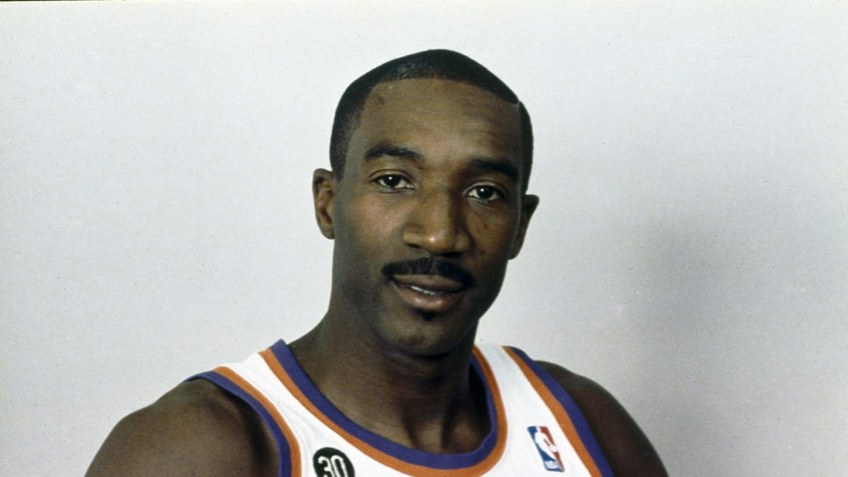 Ve věku 69 let zemřel basketbalista Walter Davis.