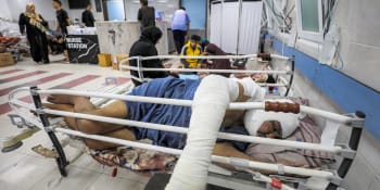 Zoufalství lékařů v Gaze. Lidé křičí v agonii, amputace probíhají bez anestezie, říká Bendl