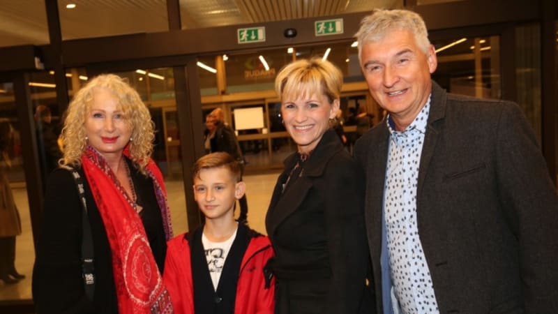 Michal Nesvadba s bývalou manželkou Světlanou Nálepkovou, současnou ženou Andreou a jejich synem Markem.
