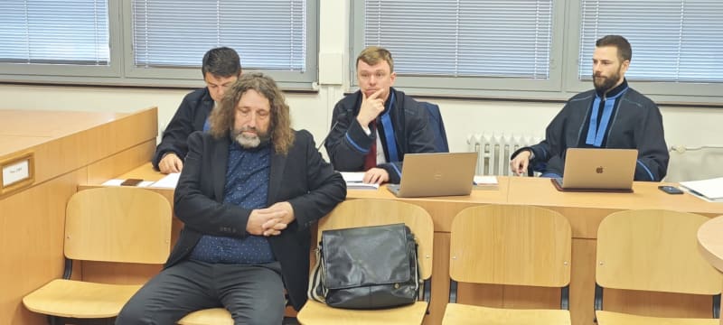 Proces s bývalým místostarostou severočeských Lovosic Miroslavem Závadou, který je obžalovaný z pokusu o vraždu.