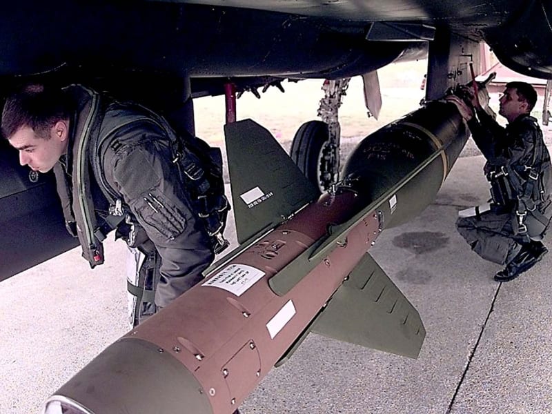 Hlubinná bomba GBU-28