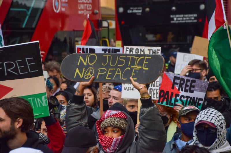 Dav na podporu Palestiny se sešel také v Londýně.