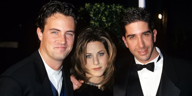 David Schwimmer a Jennifer Anistonová sdíleli na sociální síti dojemné vzpomínky.