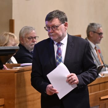 Ministr financí Zbyněk Stanjura (ODS) v Senátu