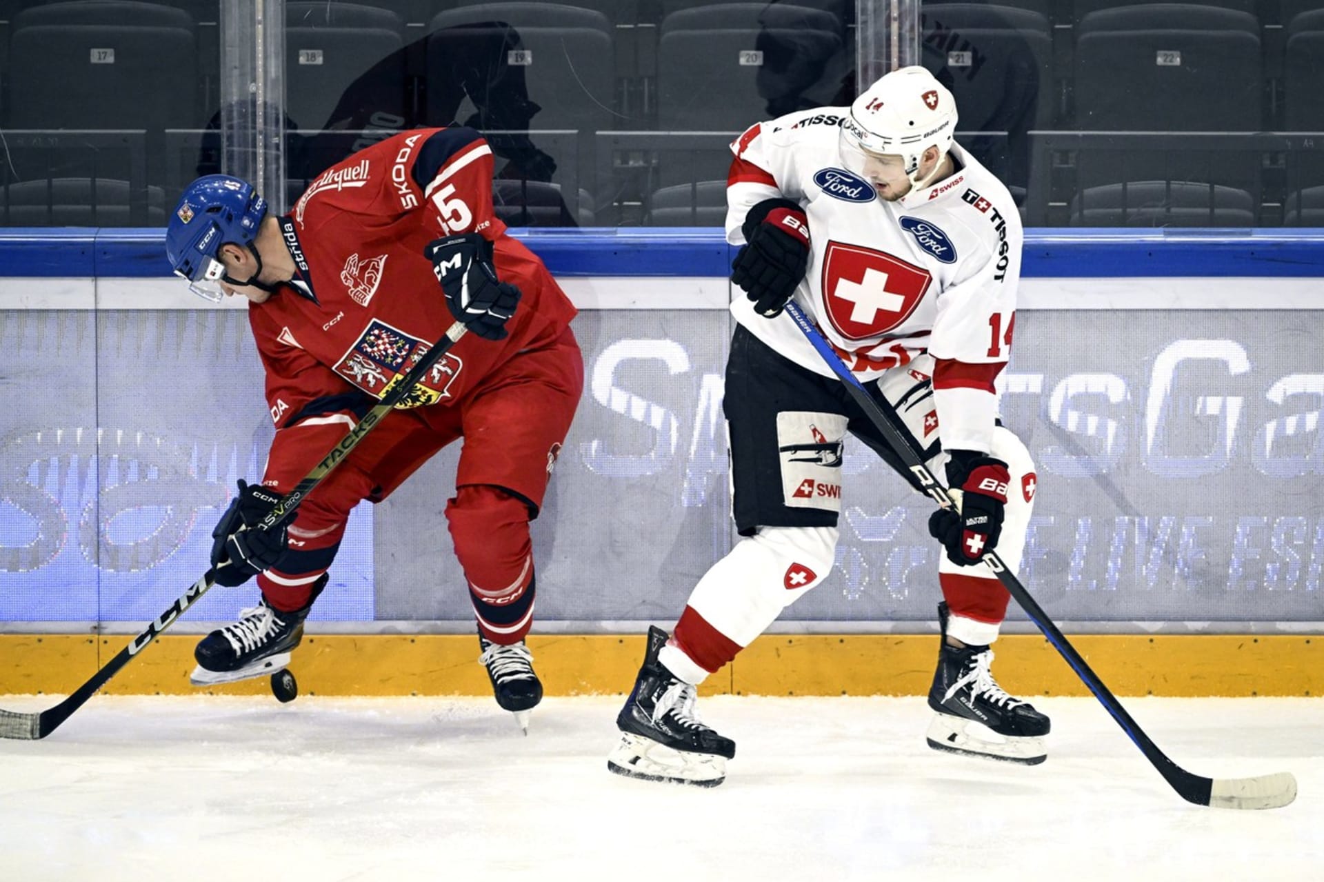 Česká hokejová reprezentace zvítězila nad Švýcarskem na turnaji Karjala Cup (12. 11. 2023).