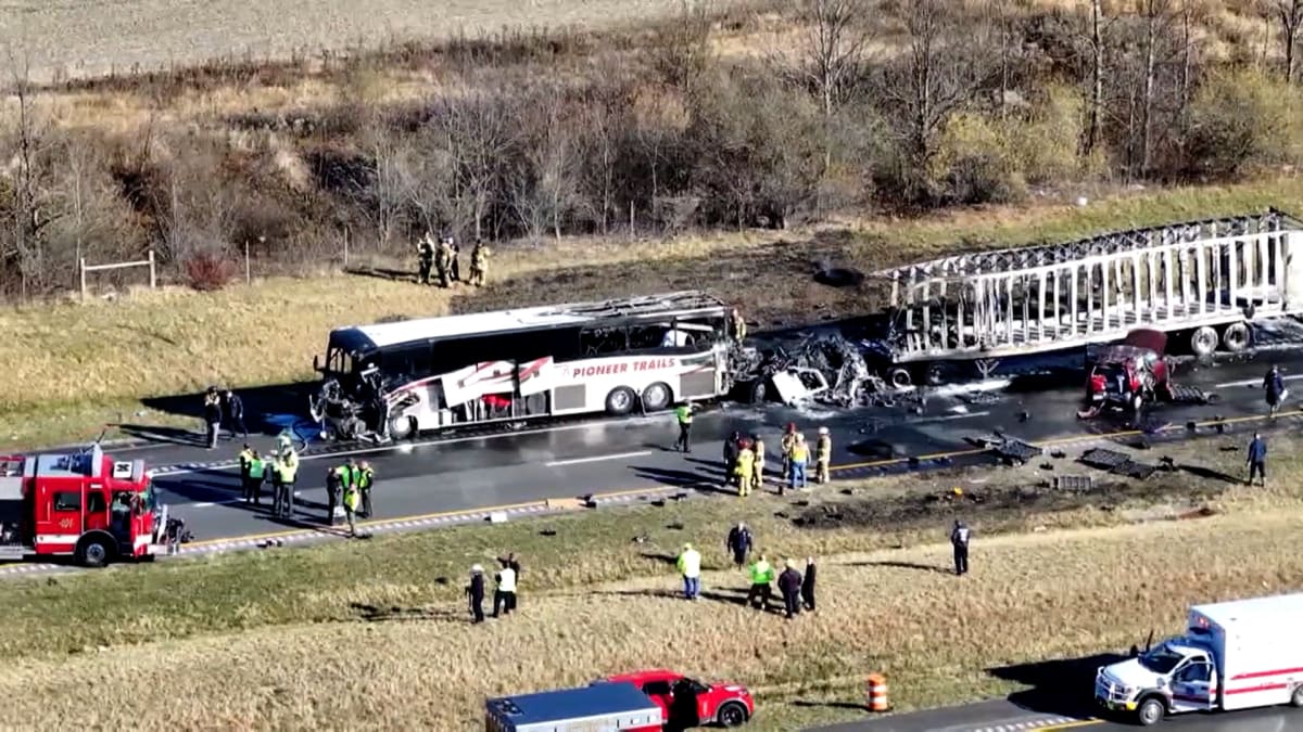 Nehoda na dálnici v Ohiu si vyžádala šest životů.
