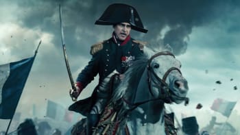 Stojí Napoleon za návštěvu kina? Podle kritiků film v mnohém klame tělem