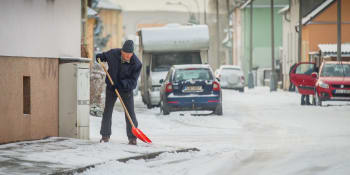 Česko pod sněhem: Přinesla ho bouře z Německa. Radar prozradí, kde o víkendu napadne nejvíc 