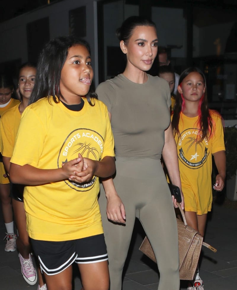 Kim Kardashian se svou nejstarší dcerou North.