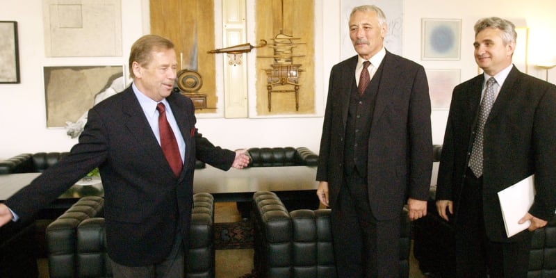 Milan Štěch s Richardem Falbrem a tehdejším prezidentem Václavem Havlem. 