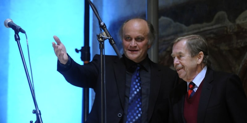 Michael Kocáb a Václav Havel v roce 2009