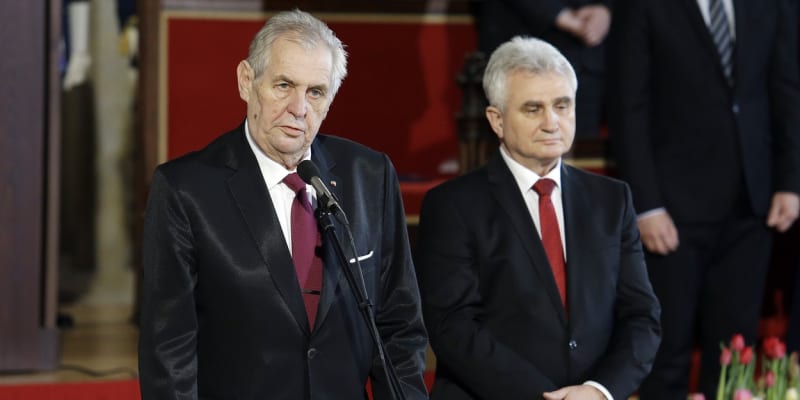 Milan Štěch měl k Miloši Zemanovi řadu výhrad a v přímé prezidentské volbě v roce 2018 podpořil Jiřího Drahoše. 