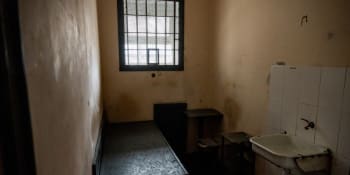 Krutý osud vězňů z Chersonu: Mučili je a odvlekli do Ruska. Domů nemohou ani po konci trestu
