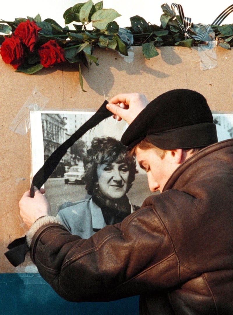 Vražda známé a populární političky před 25 lety otřásla celým Ruskem.