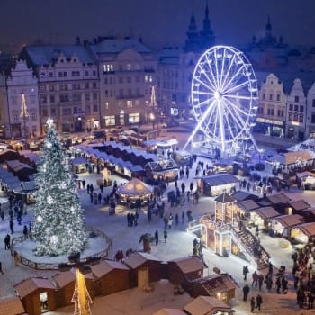 Už koncem listopadu startují první vánoční trhy v Česku.