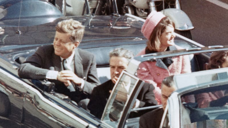 Prezident Kennedy těsně před útokem